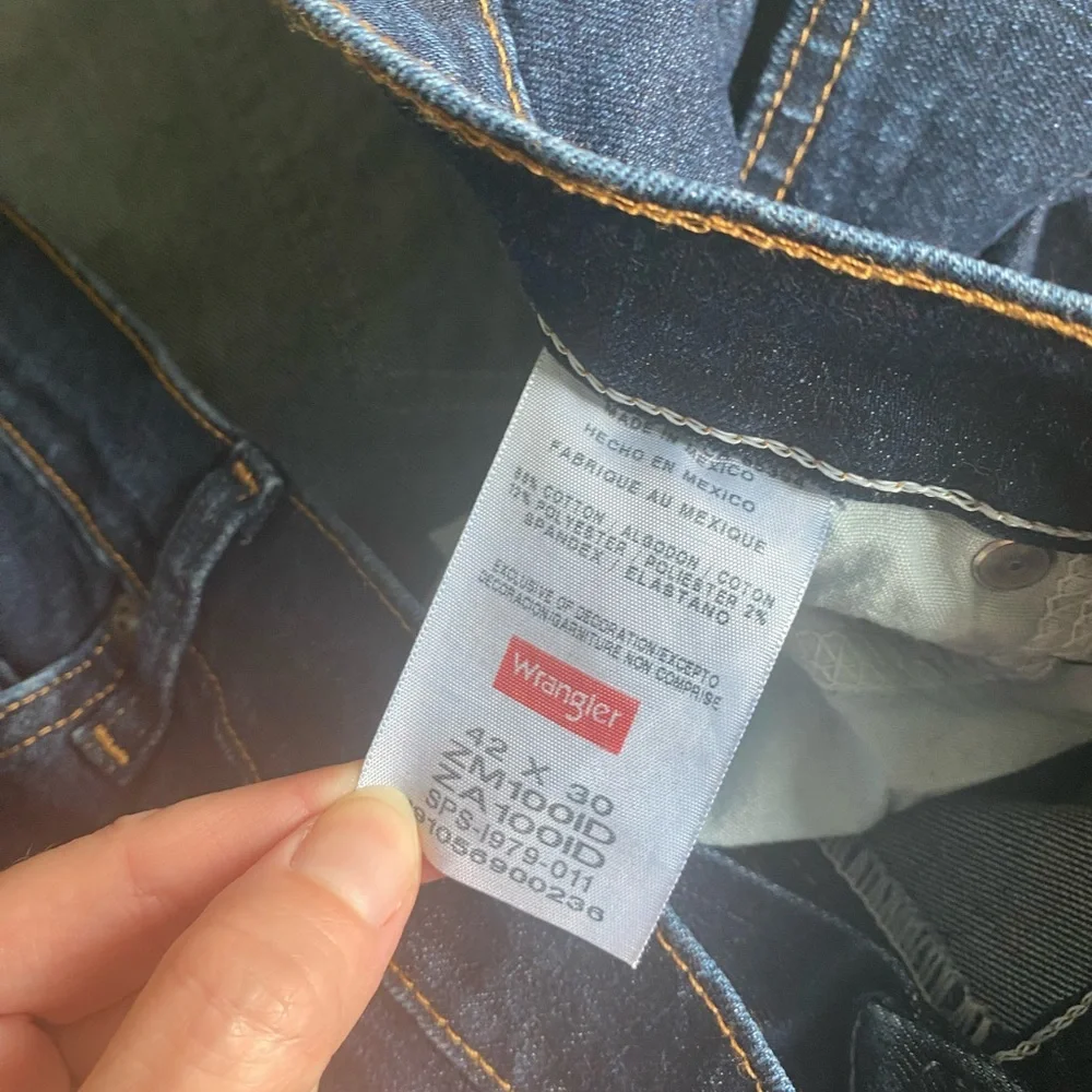 Wrangler Dark Blue Jeans 42 x 30 - Picture 5 of 7